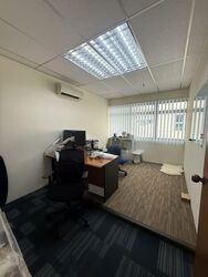 Ubi Centre (D14), Factory #603570331